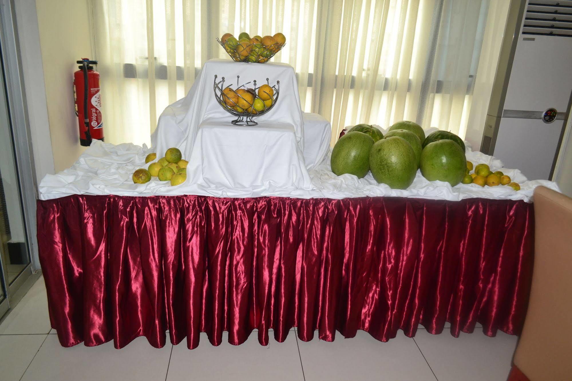 Hotel La Falaise Yaounde Luaran gambar